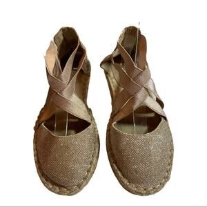 Kenneth Cole Reaction Shiny Beige Espadrille Sandals Size 6.5